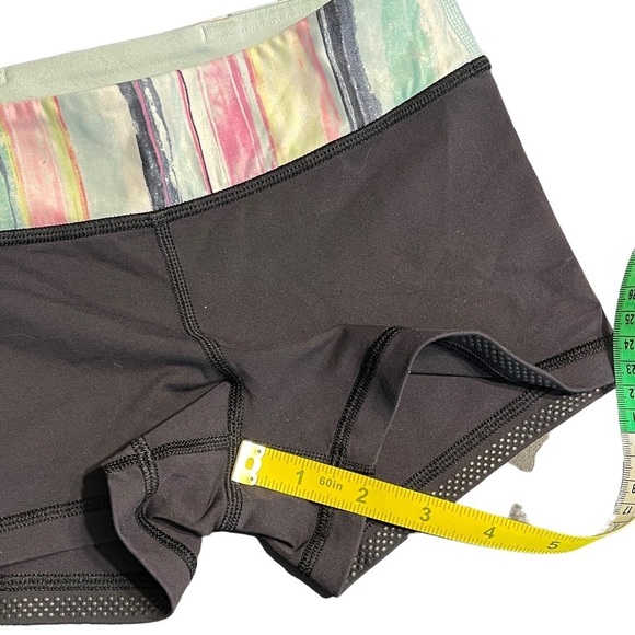 Ivivva by Lululemon Boogie Shorts Girls 8 - Picture 6 of 6